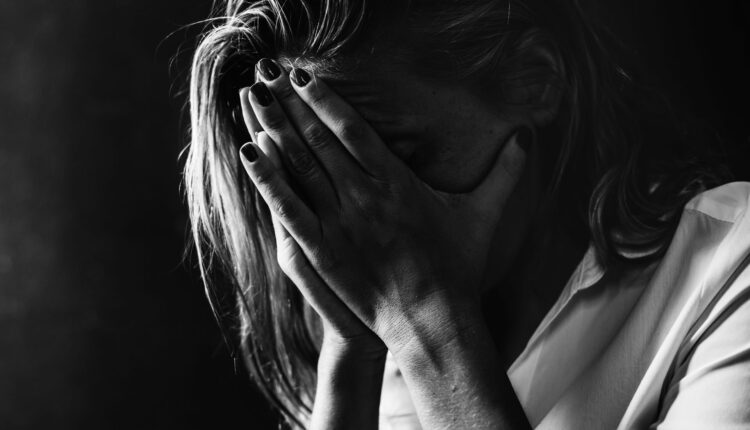 Pesquisa aponta que Brasil lidera casos de depressão e ansiedade na pandemia