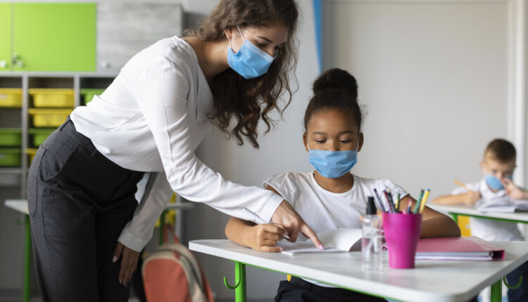 Plataforma para detecção de sintomas e acompanhamento da Covid-19 chega às instituições de ensino