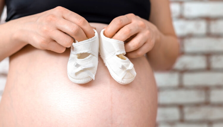 Comissão aprova proibição expressa de gestante trabalhar em atividade insalubre