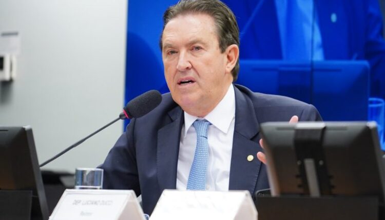 Comissão da Câmara aprova norma para prevenir transtornos mentais em trabalhadores