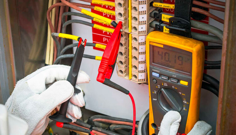 Saiba como fazer uma desenergização de acordo com a NR-10