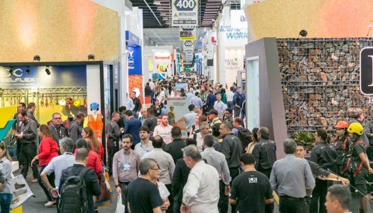 FISP 2022 marca sua volta presencial como vitrine do setor prevencionista - Revista Cipa