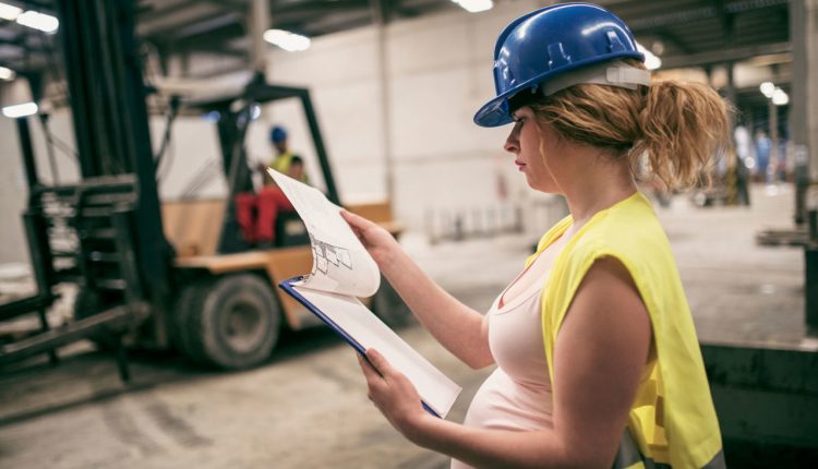 SESMT e a proteção da maternidade no trabalho - Revista Cipa