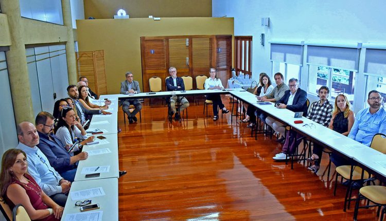 Unicamp e UERJ trocam experiências no atendimento à saúde de servidores e comunidade acadêmica - Revista Cipa