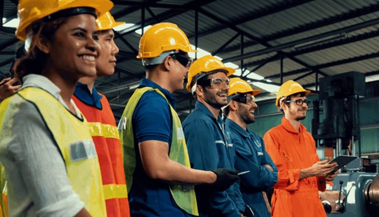 Empresas que investem em felicidade geram times promissores - Revista Cipa