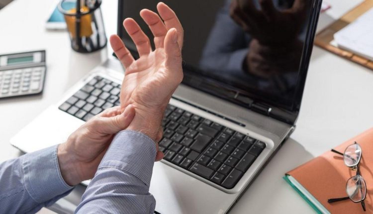 Advogados explicam como proceder em caso de doença ocupacional - Revista Cipa