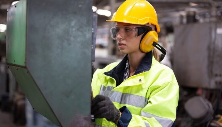 NR-12: micro e pequenas indústrias vão receber aporte para adequar máquinas e equipamentos - Revista Cipa