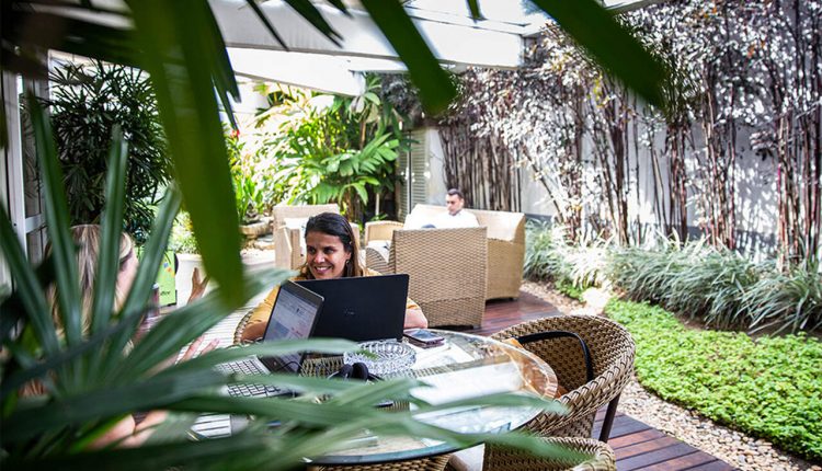 Estudo aponta que mais flexibilidade nos ambientes de trabalho reduz doenças cardiovasculares - Revista Cipa