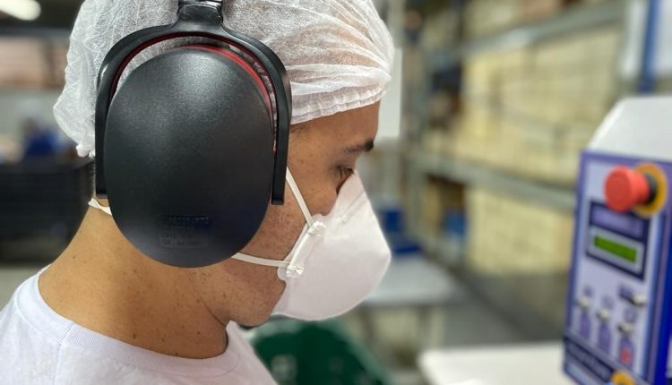 Ambientes de trabalho precisam levar em conta a saúde auditiva - Revista Cipa