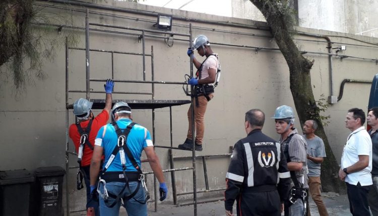 Aprovação em NR-35 é mandatória a quem atua no trabalho em altura - Revista Cipa