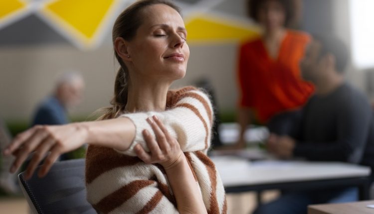 Abril Verde: Programas impulsionam a cultura da saúde mental no trabalho - Revista Cipa