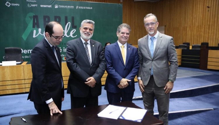 CNI e SESI formalizam cooperação técnica para promover saúde e segurança do trabalhador - Revista Cipa