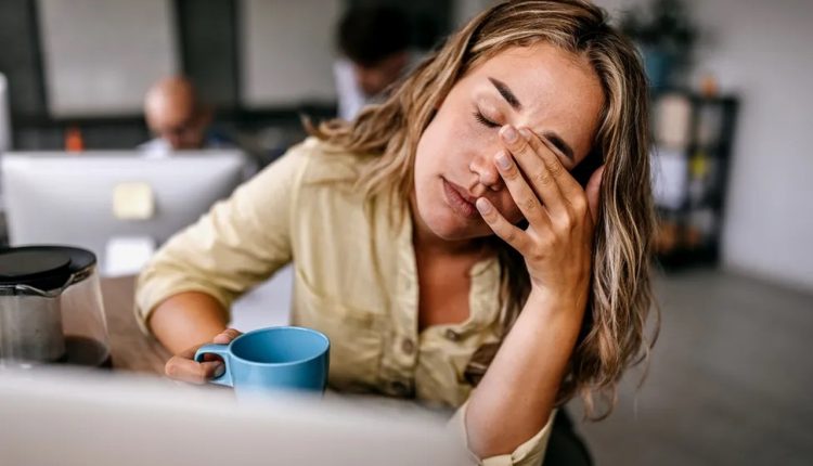 Estudos revelam impactos das novas relações de trabalho na saúde dos jovens - Revista Cipa