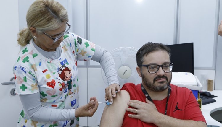 DF promove ações em prol da saúde dos servidores que atua na área epidemiológica - Revista Cipa