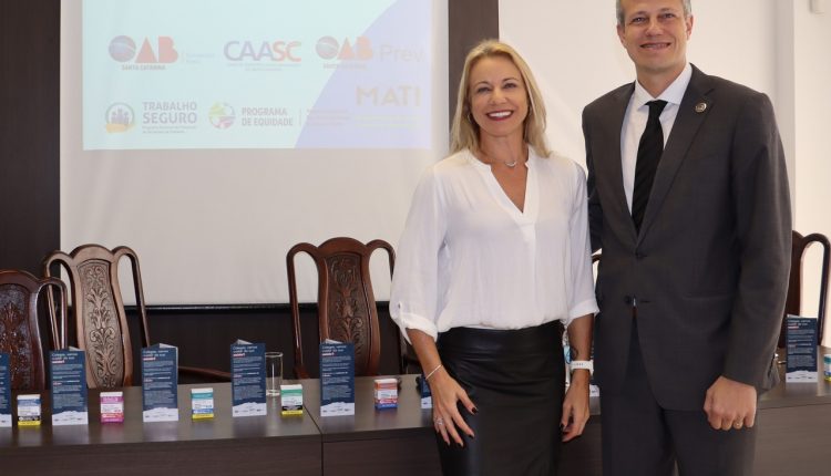 TRT-SC e OAB Itajaí promovem diálogo sobre SST na Advocacia - Revista Cipa